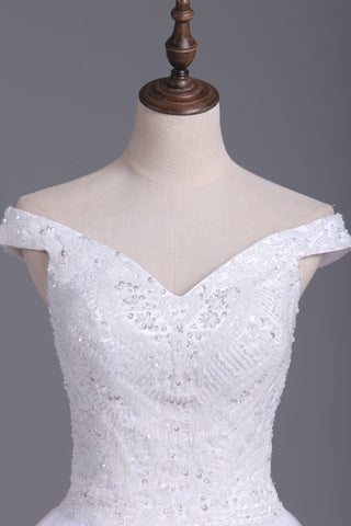 2024 blanc hors de l'épaule corsage perlé tulle une ligne robes de mariée