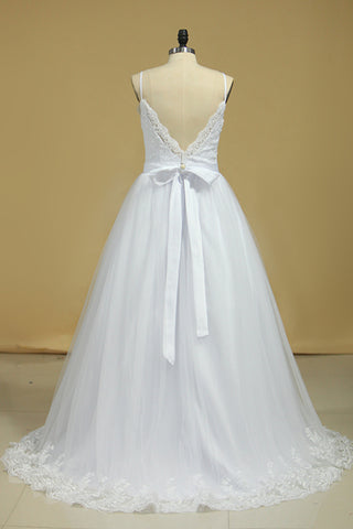 Robes de mariée Spaghetti Straps Tulle With Applique And Sash