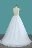 2024 Organza V Neck A Line robes de mariée avec appliques et perles Open Back