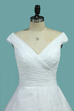 2024 Une ligne corsage plissé sur l'épaule robe de mariée en organza