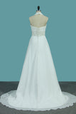 2024 Une ligne robes de mariée en mousseline de soie avec perles et sequins train