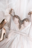 A-ligne longue robe de mariée cristaux avec ruban perles et strass Champagne