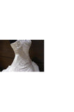 Robes de mariée chérie taffetas avec volants et perles train chapelle