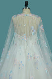 Robes de mariée encolure dégagée 2024 robe de bal à lacets avec des appliques et des perles