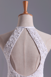 2024 blanc Halter Robes A-Line Tulle court / mini corsage perlé