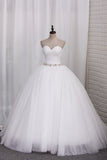 2024 Robes de mariée New Tulle Ball Gown Sweetheart Ruched Bodice Lace Up Back