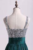 2024 bretelles Une ligne court / mini robe de bal corsage perlé plissé ceinture en mousseline de soie