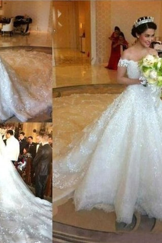 Incroyable hors de l'épaule en dentelle ivoire Tulle robes de mariée longues robes de mariée