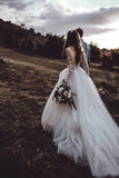 Voir élégant à travers des robes de mariage à manches longues en dentelle Applique Robe de mariée