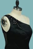 2024 robes de bal une épaule en satin avec des perles sirène longueur de plancher